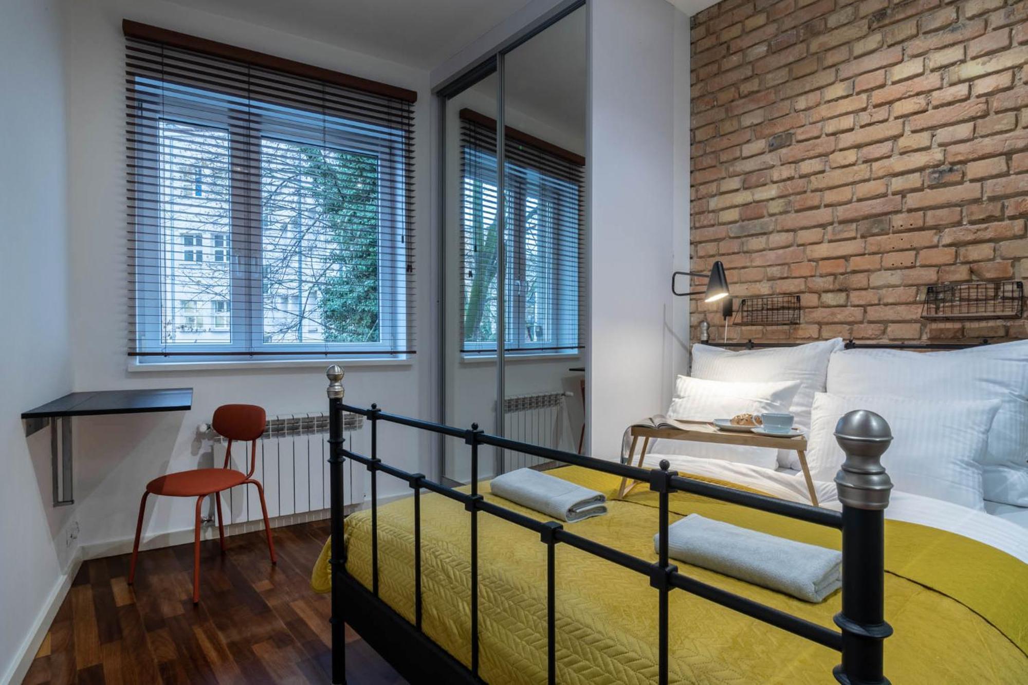 Simply In The Center Spot Apartment Poznan Bagian luar foto