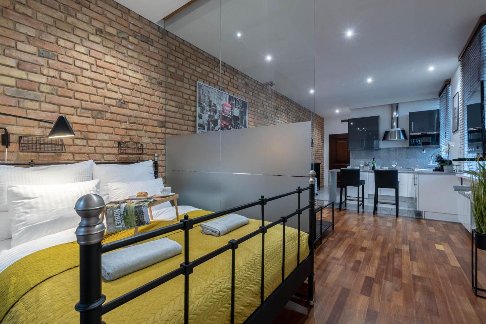 Simply In The Center Spot Apartment Poznan Bagian luar foto
